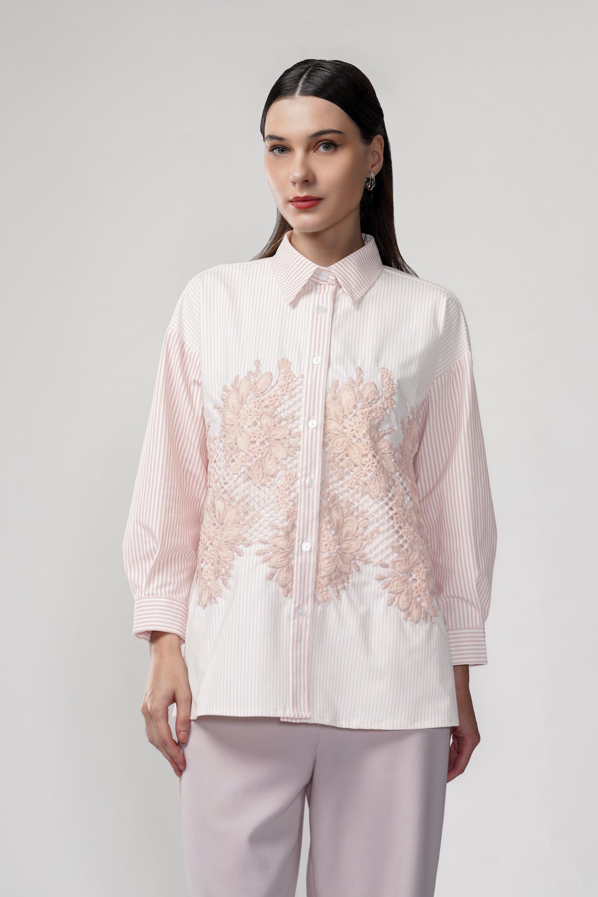 Janella Embroidery Shirt - Shell