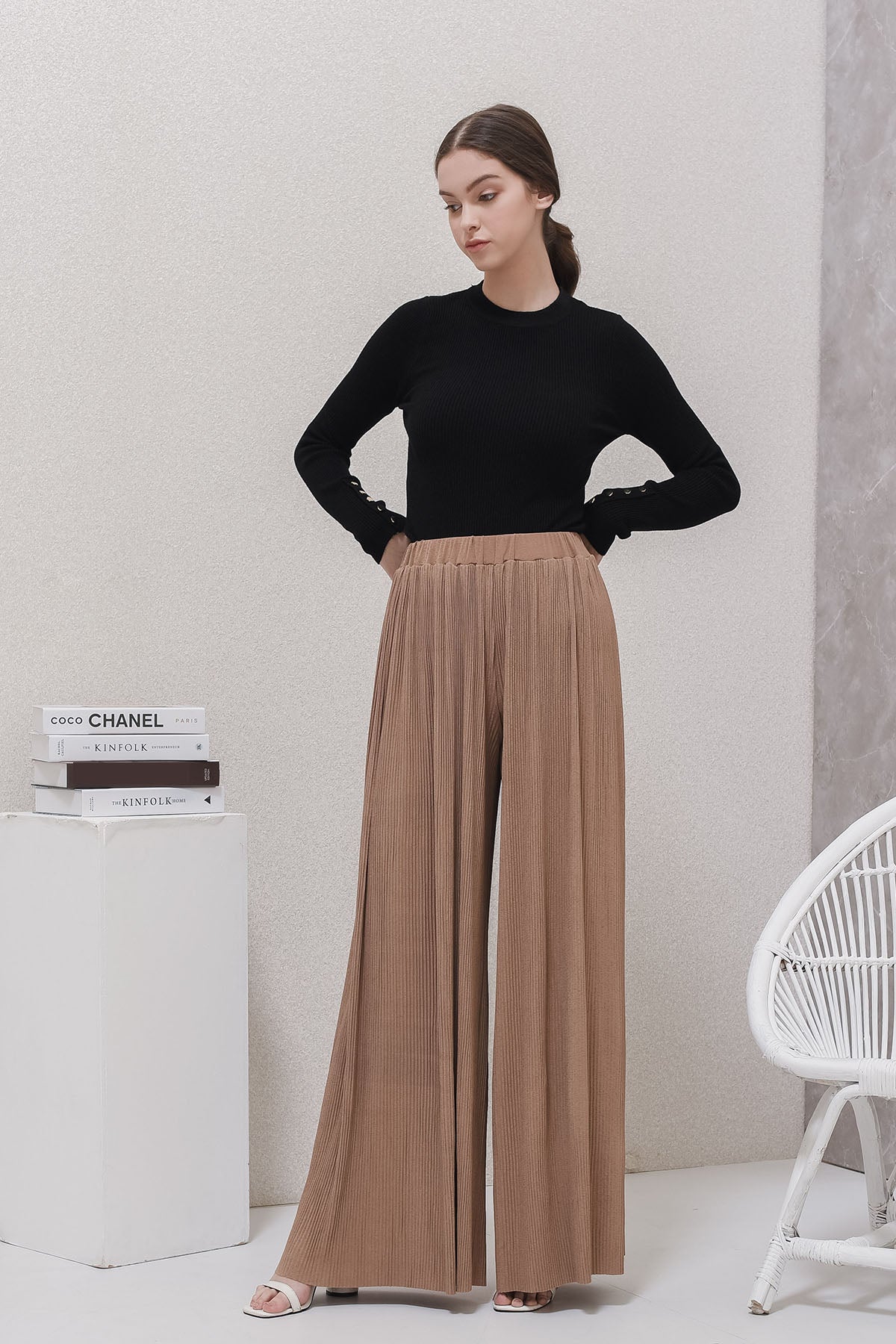 Khaki Pleats Me Flowy Pants