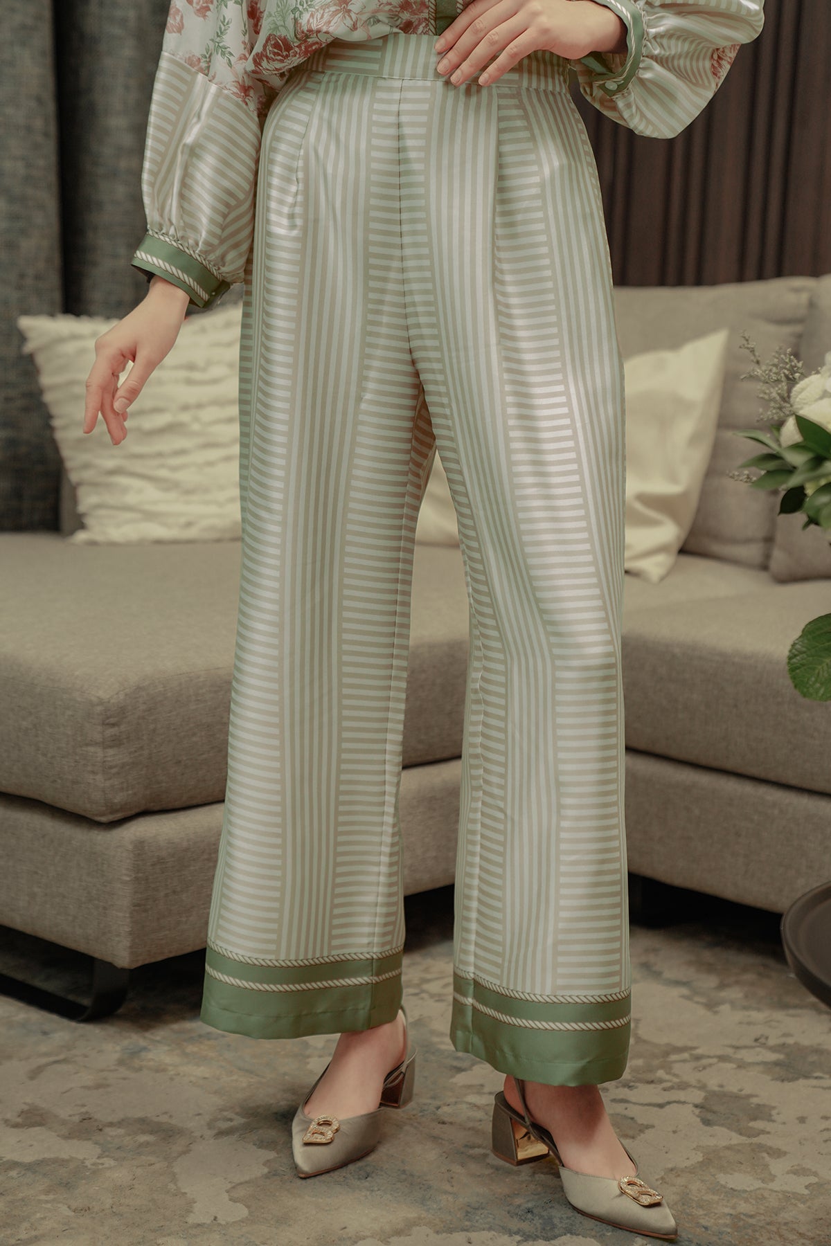 Chinoiserie Pants - Olive