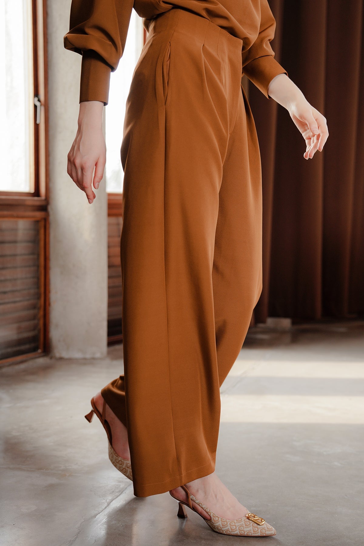 Claire Wide Leg - Brown