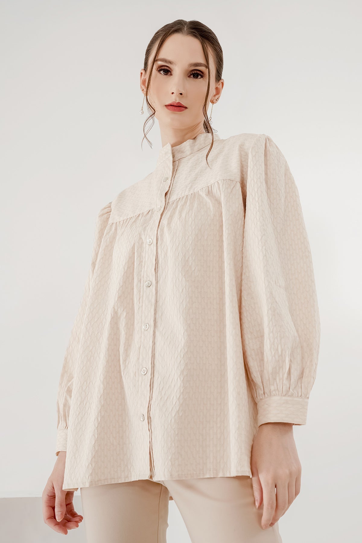 Nadine Ruffle Shirt - Cream