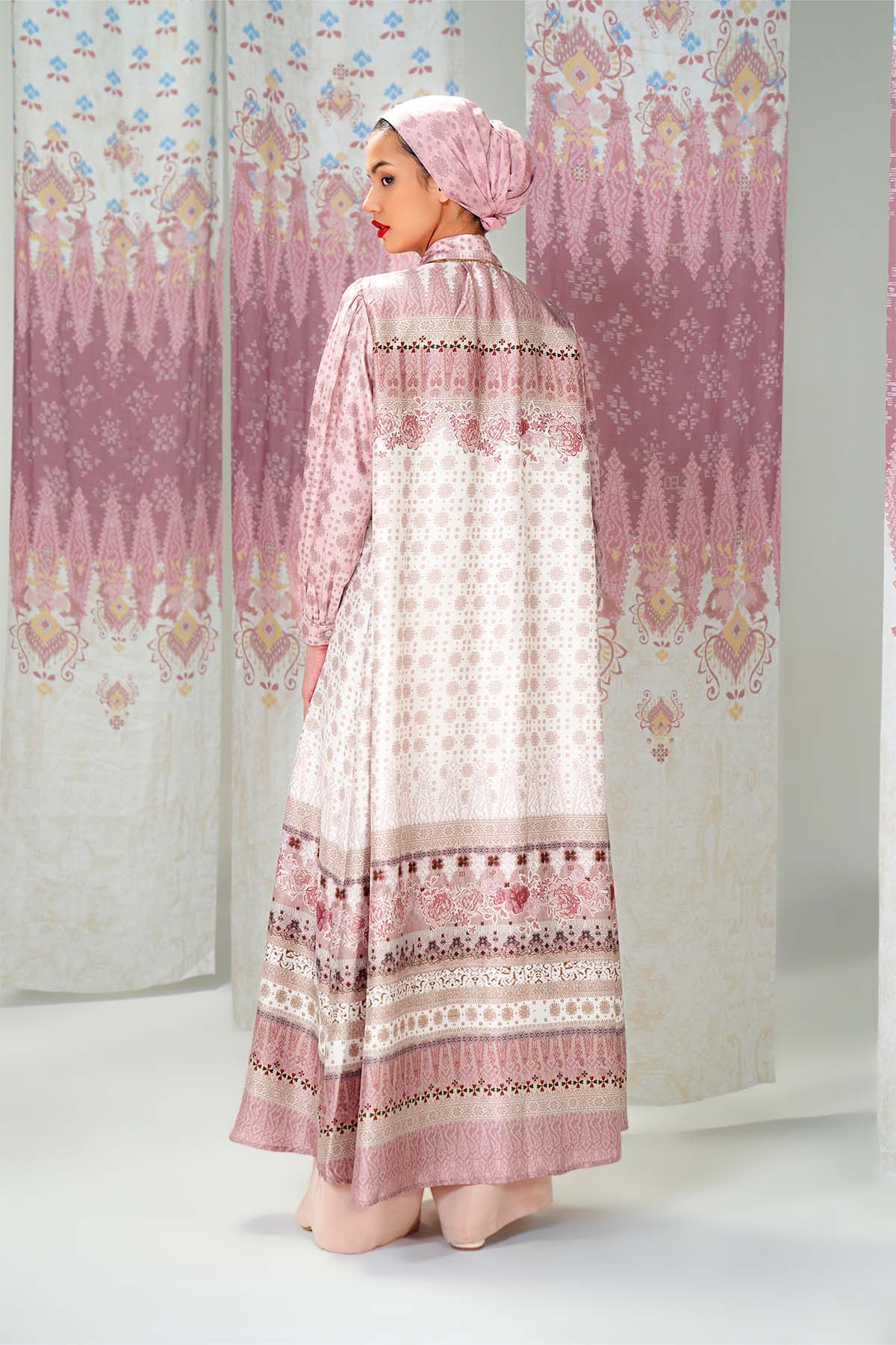 Benang Pelangi Ranau Maxi Dress - Rosewater