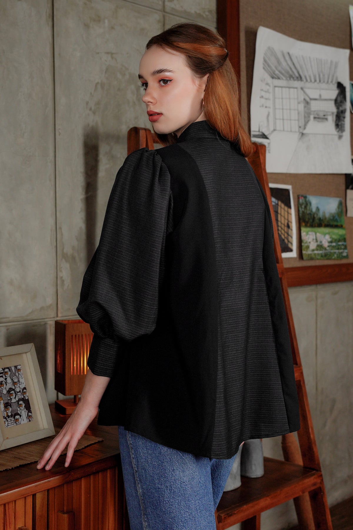 Feyre Mix Fabric Shirt - Black