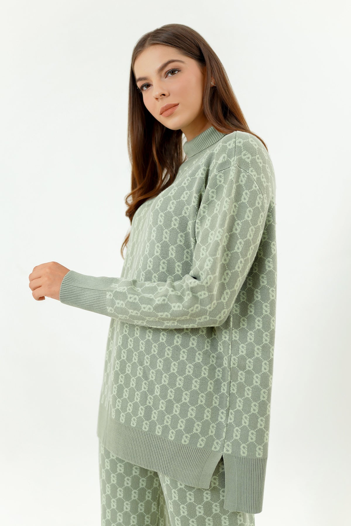 Signature Comfy Sweater - Sage