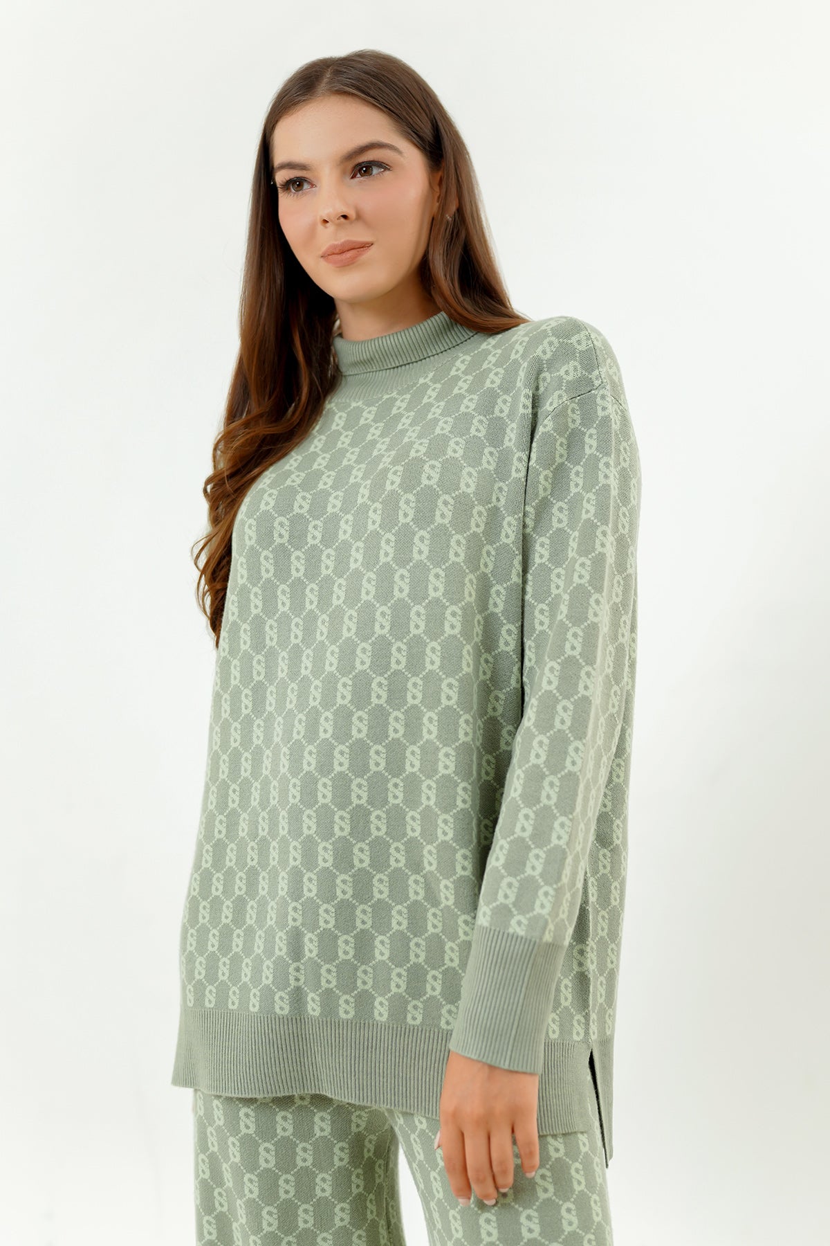 Signature Comfy Sweater - Sage