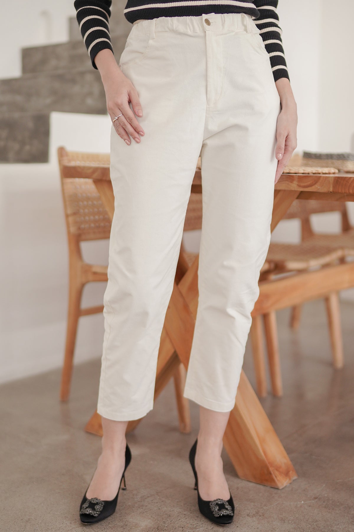 Corduroy Baggy Pants - White