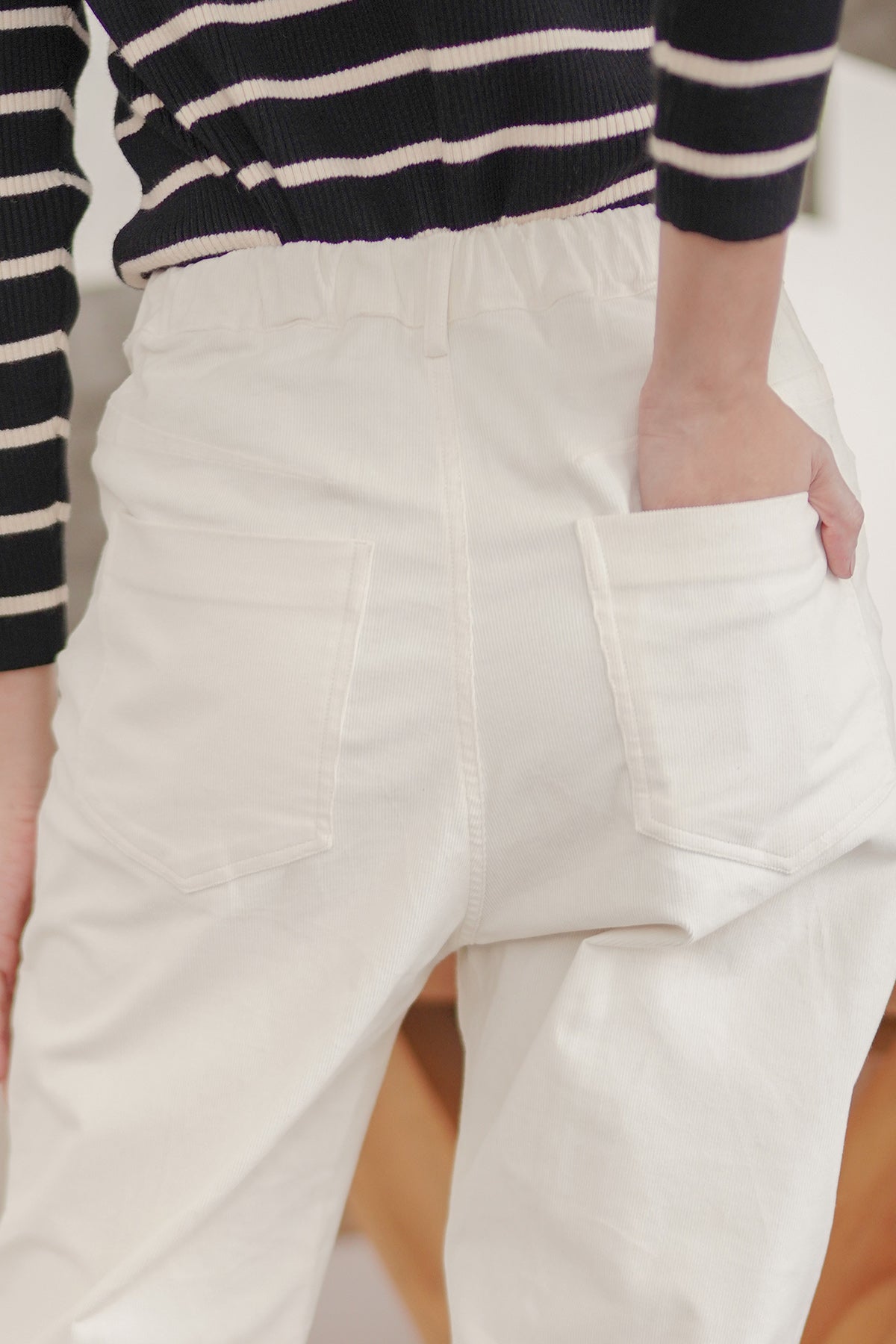 Corduroy Baggy Pants - White