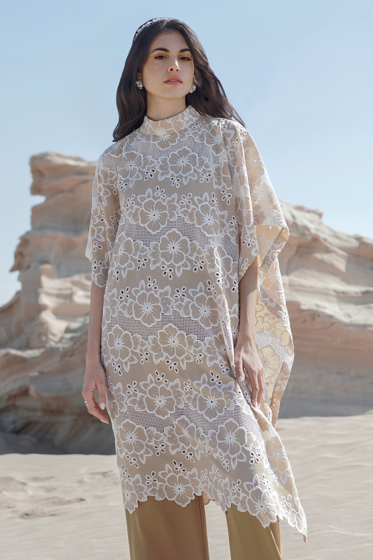 Amora Embroidery Kaftan - Cream