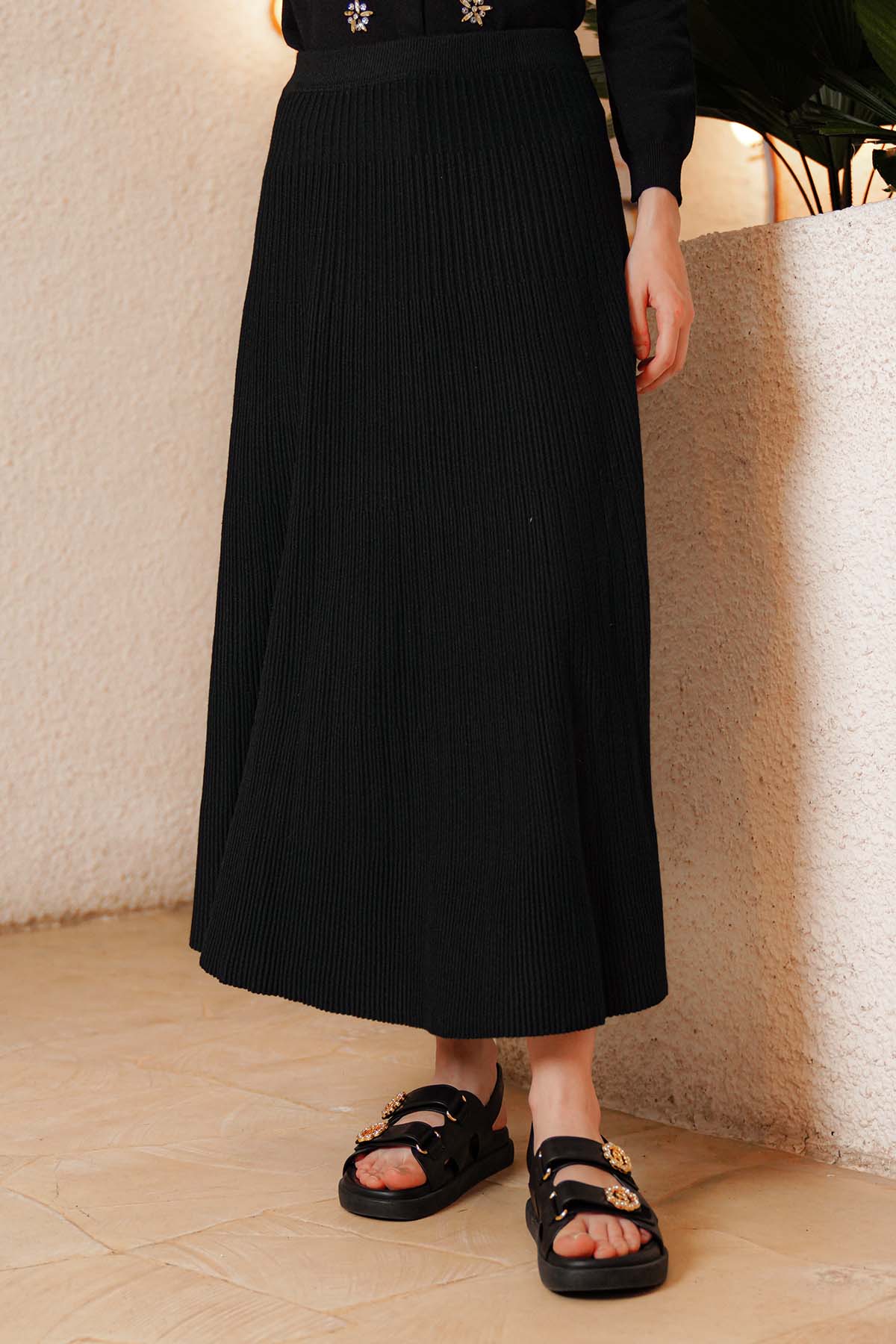 Ella Knit Skirt - Black