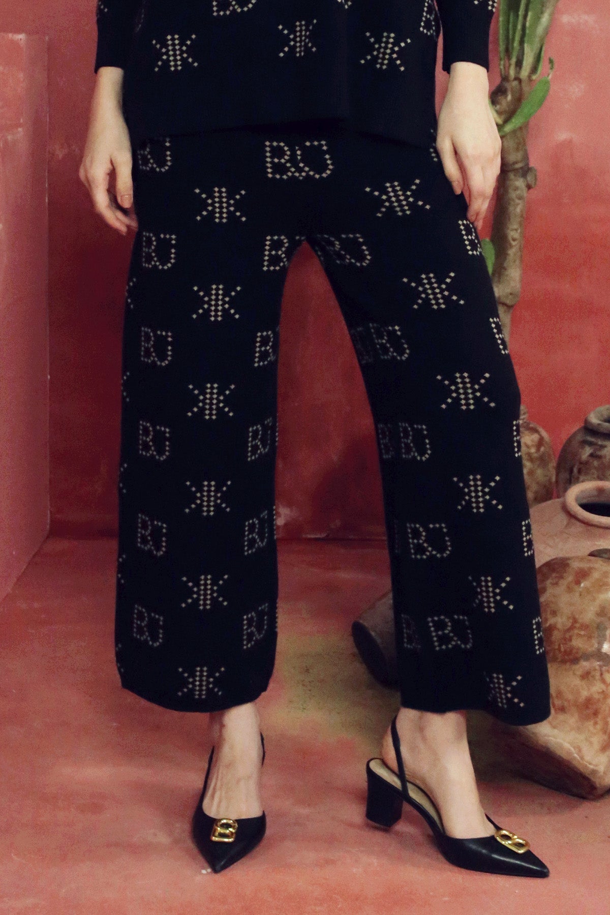 Khanum Knit Pants - Black