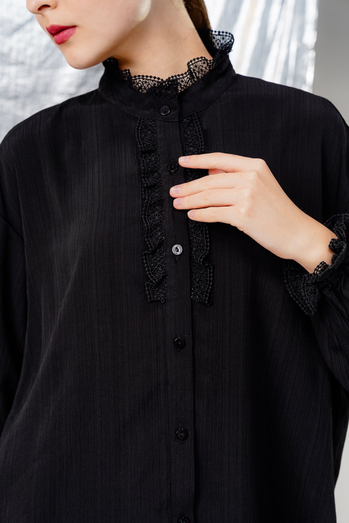 Jeany Texture Shirt - Black