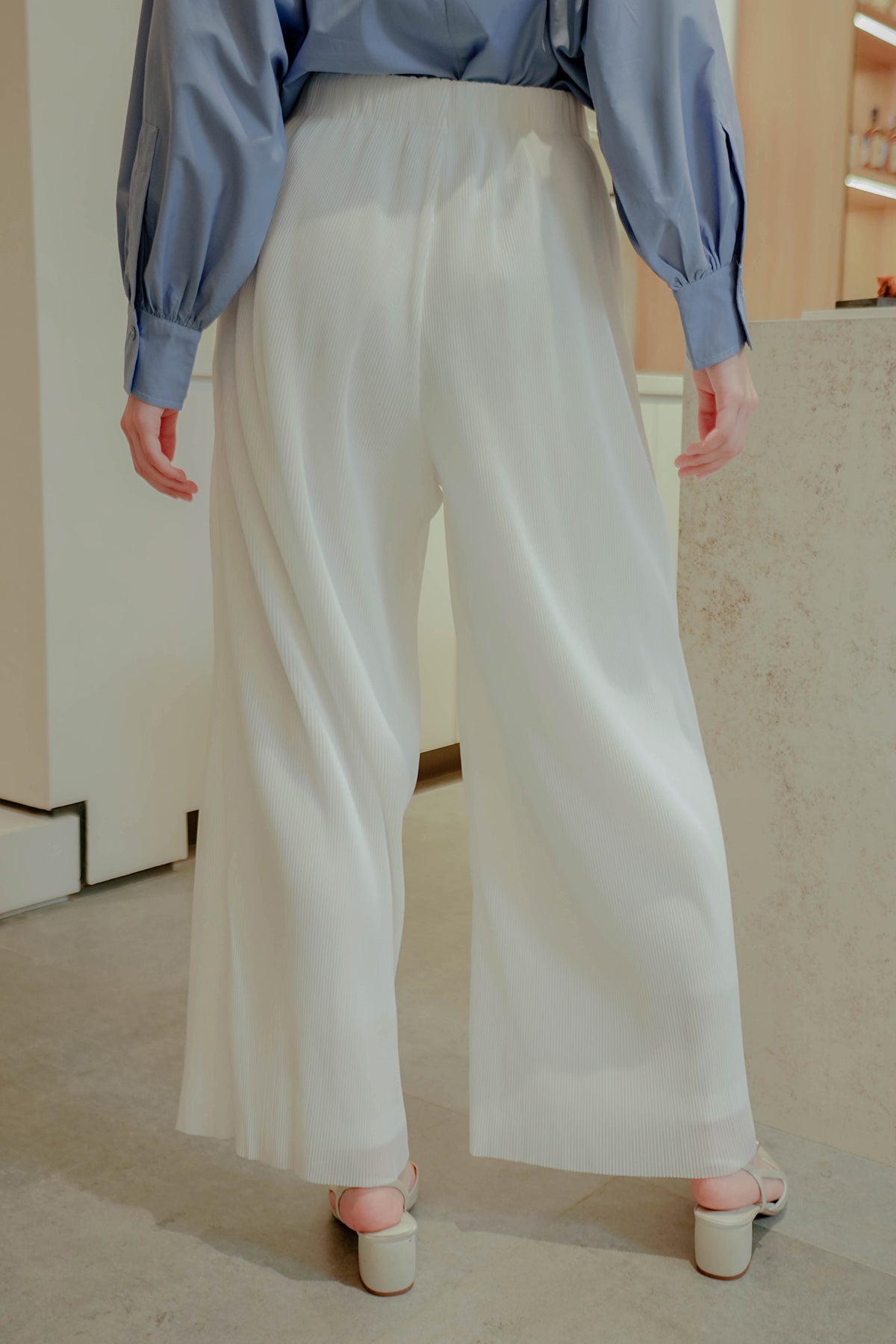 Lea Pleated Pants - White