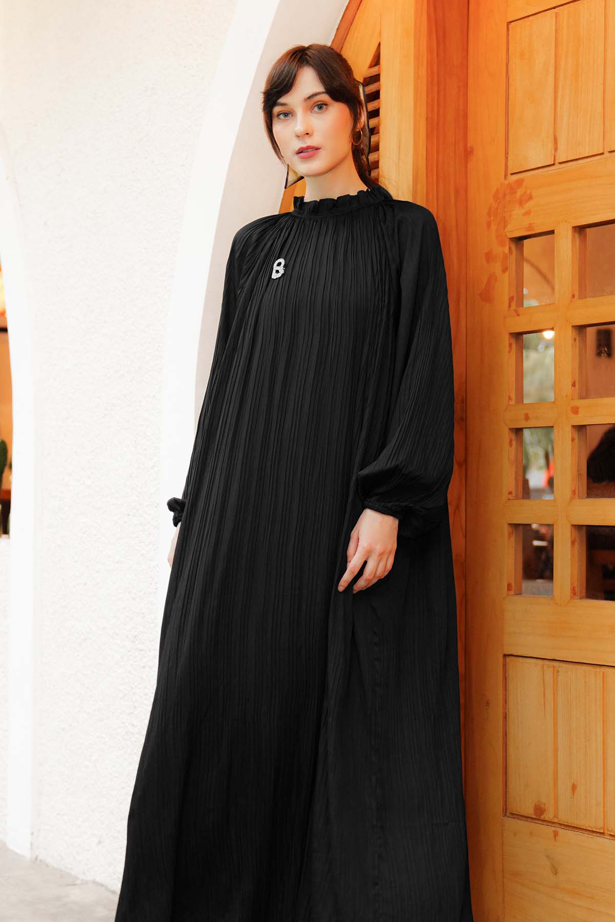 Pleated Long Dress - Black