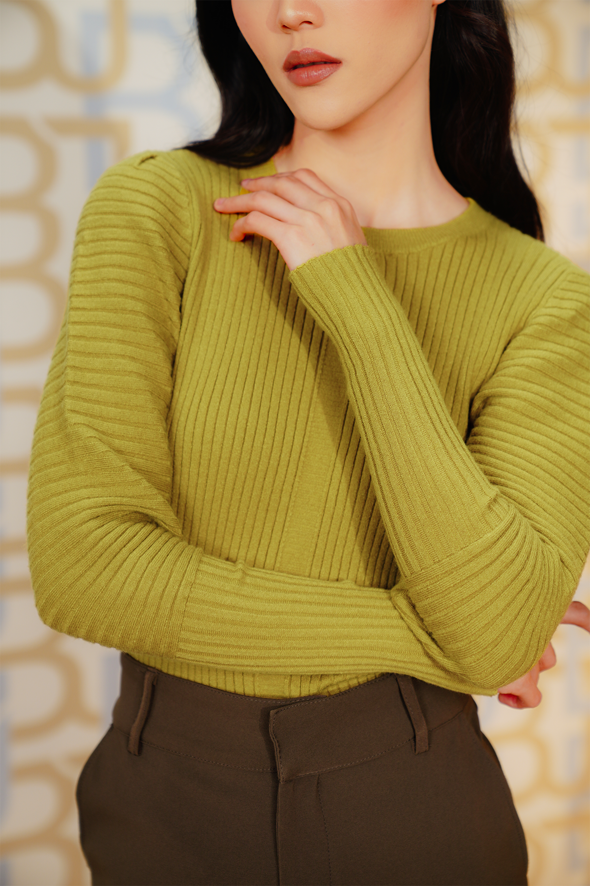 Sweatshirt With Juliette Sleeve - Celery