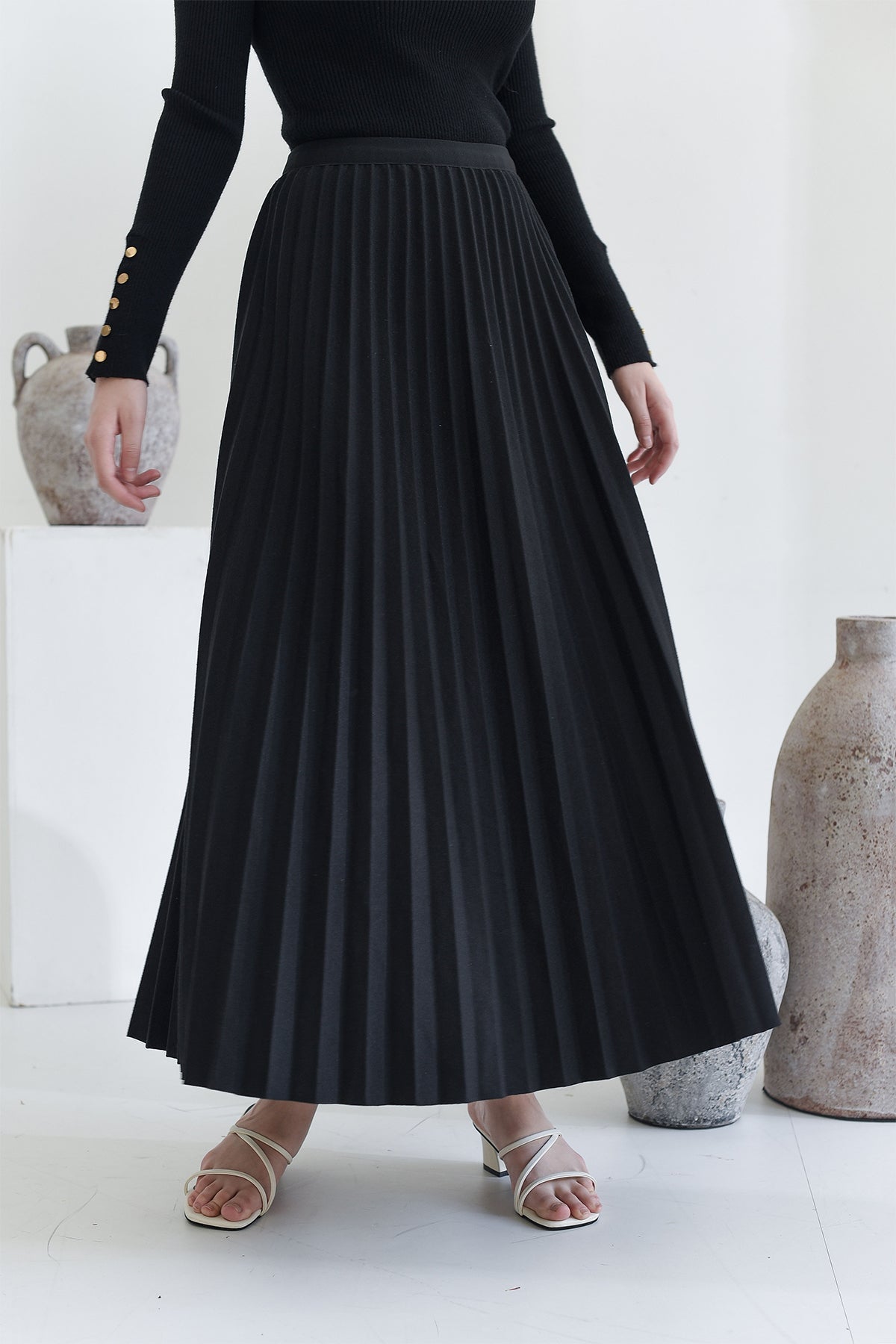 Pleats Me Long Skirt Black