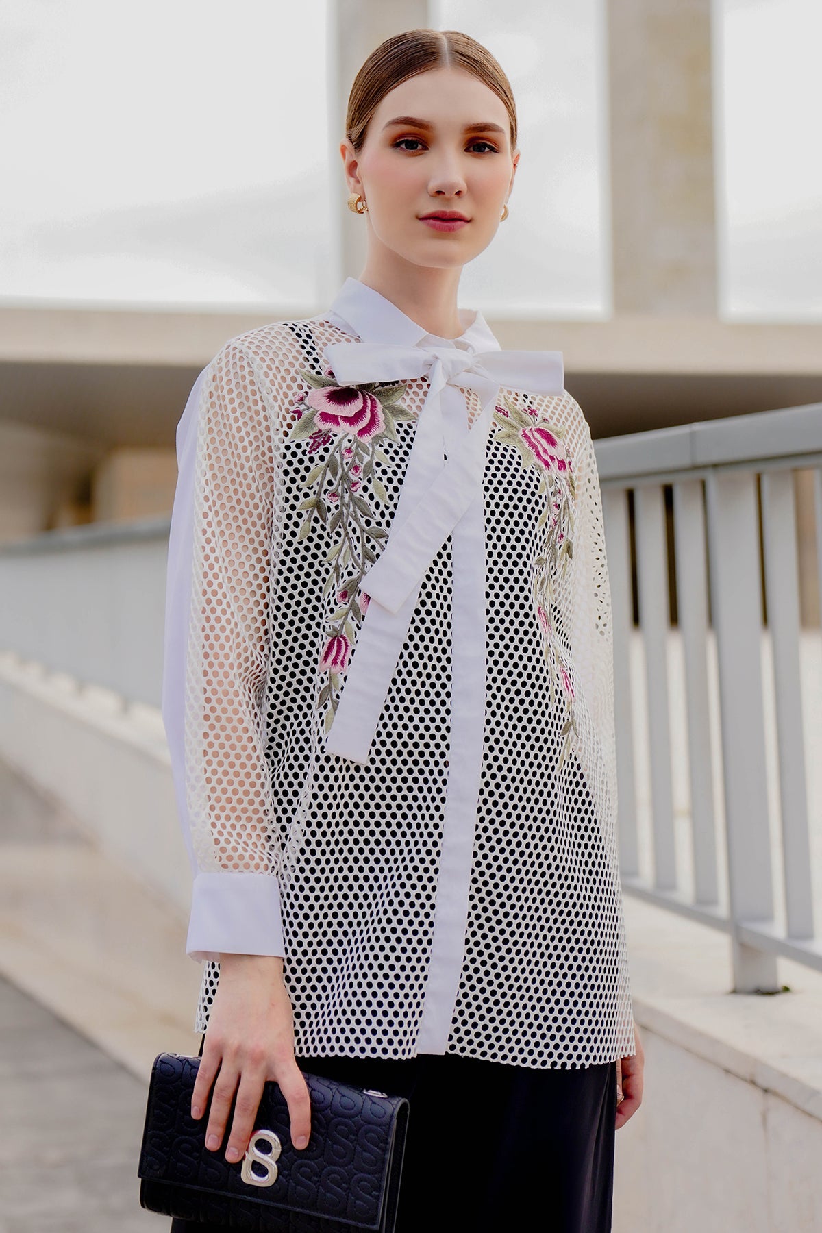 Alura Embroidery Shirt - White