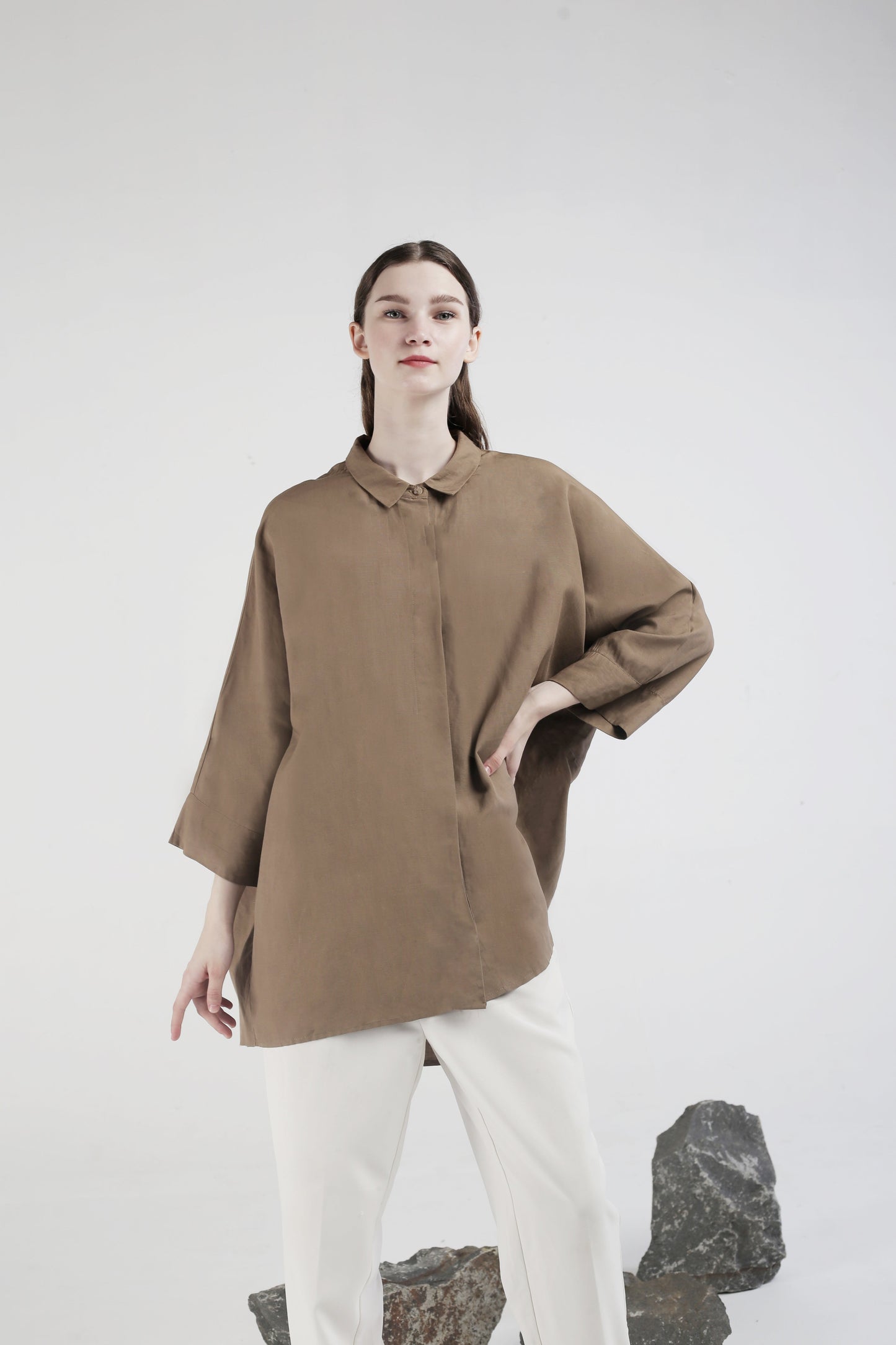 Hera Linen Shirt Khaki