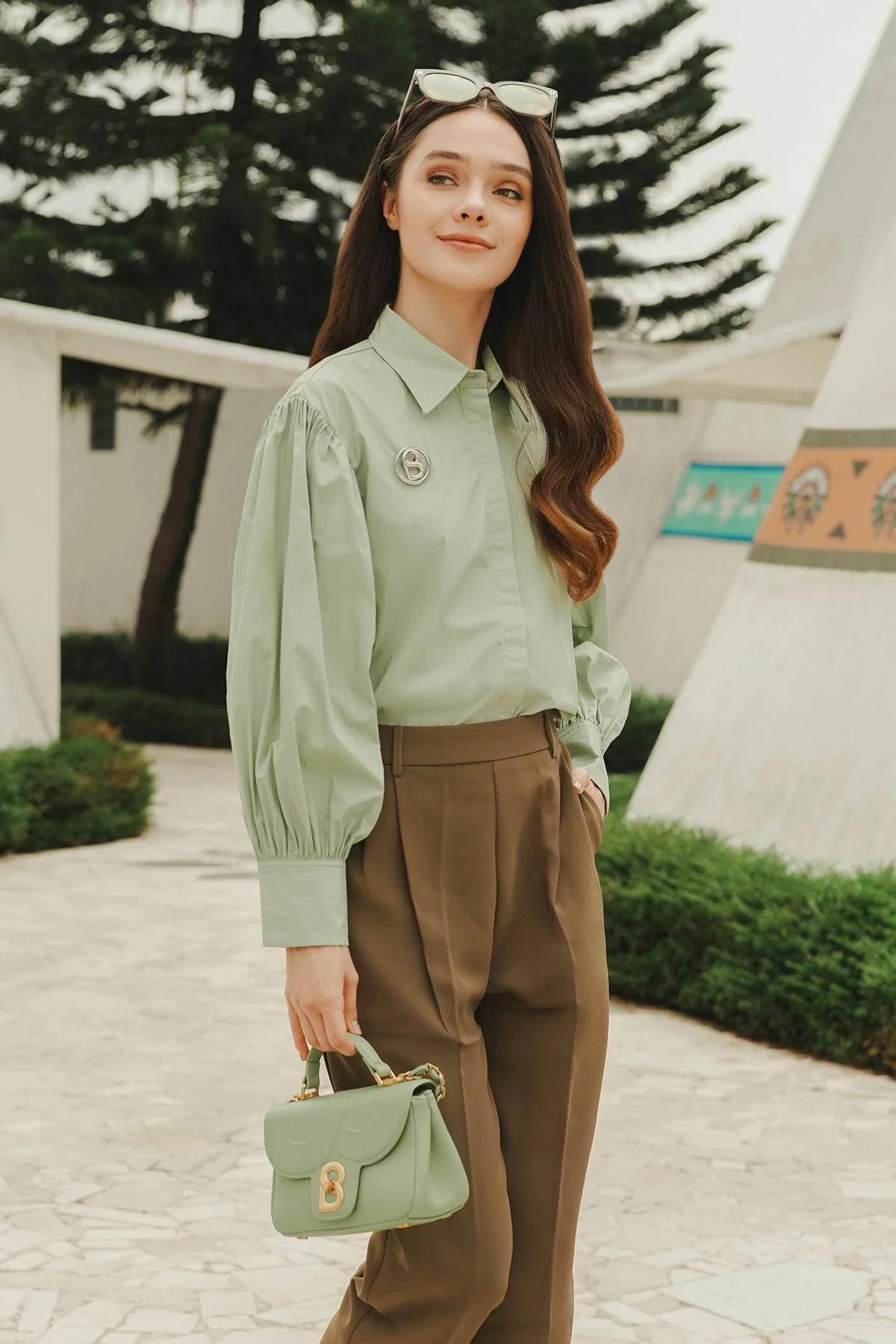 Amanda Shirt with Puff Sleeve - Sage